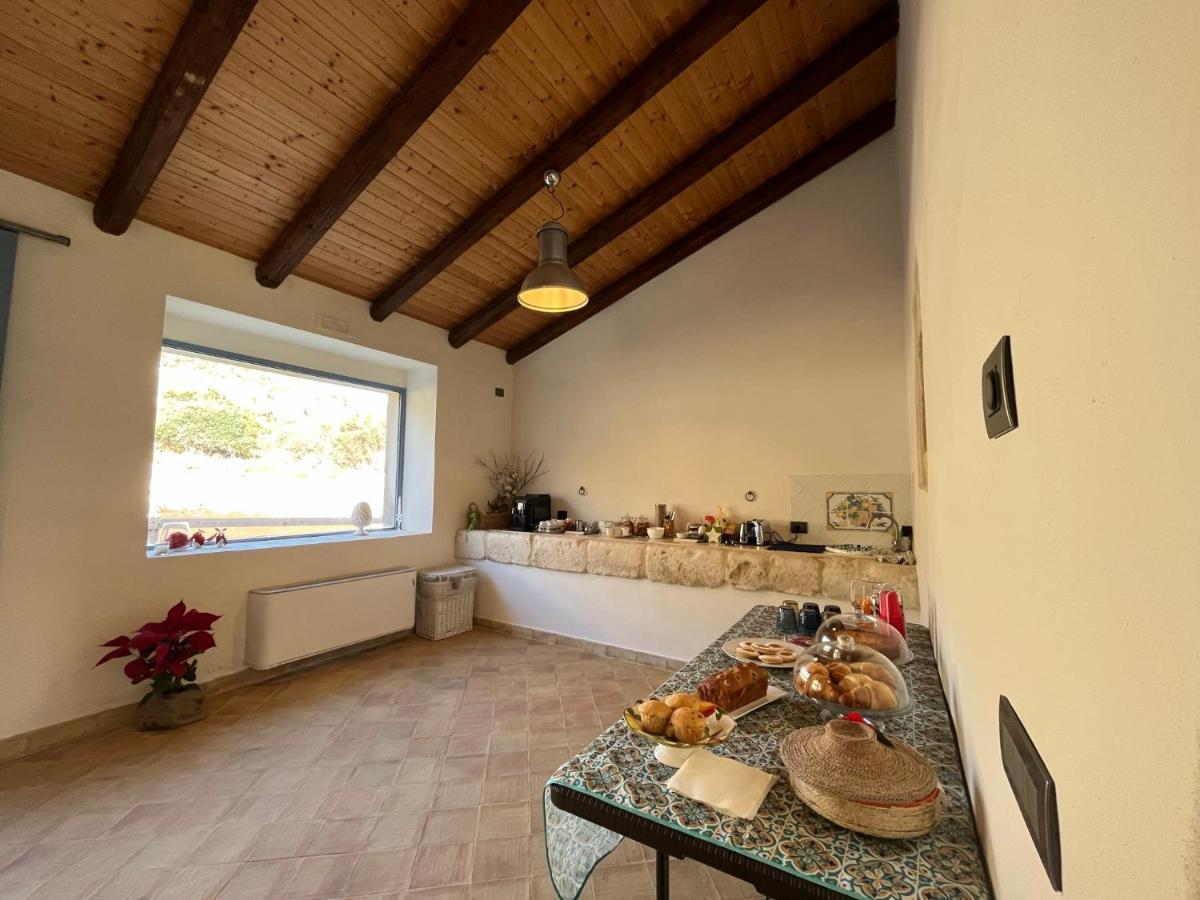 Masseria Santacatrini Melilli Buitenkant foto